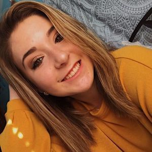 Meet your Posher, Ainsley